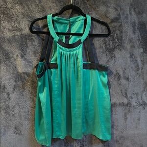 BCBGMaxAzria Green Sleeveless Tank Top with Cut Out Relaxed Style